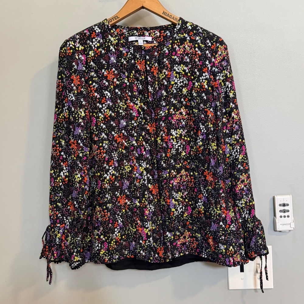 Derek Lam 10 Crosby Black Floral Print Silk Blend V‎ Neck Tie Sleeve Blouse Sz 2